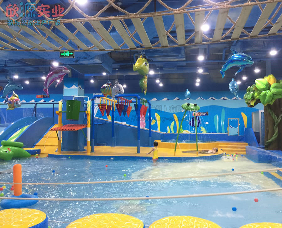 室內(nèi)水上樂園定制案例