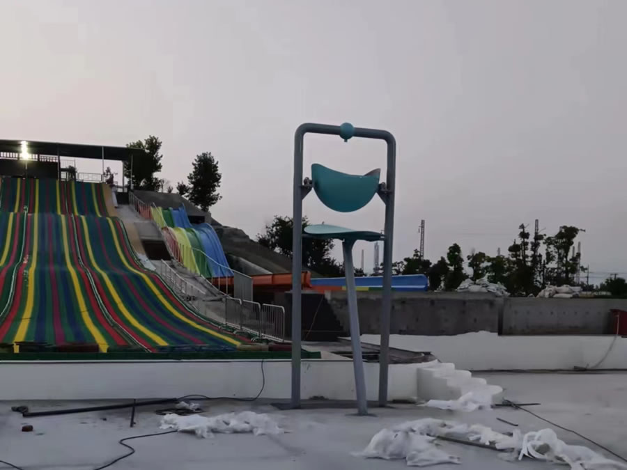 金元寶戲水倒水桶