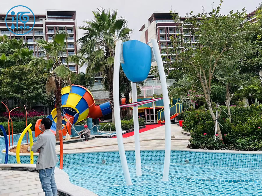 蛋形暴洪倒水桶|戲水小品